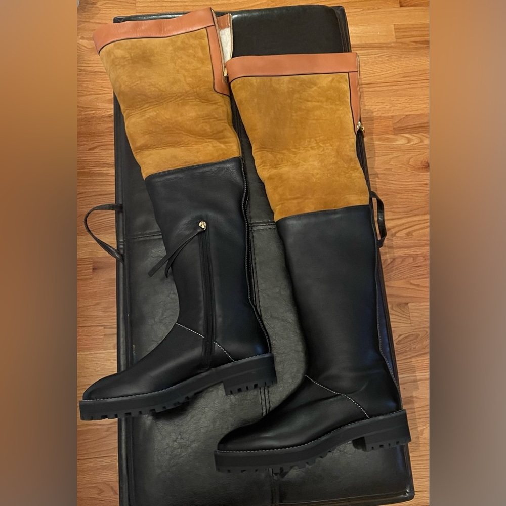 Brand new Stuart Weitzman boots